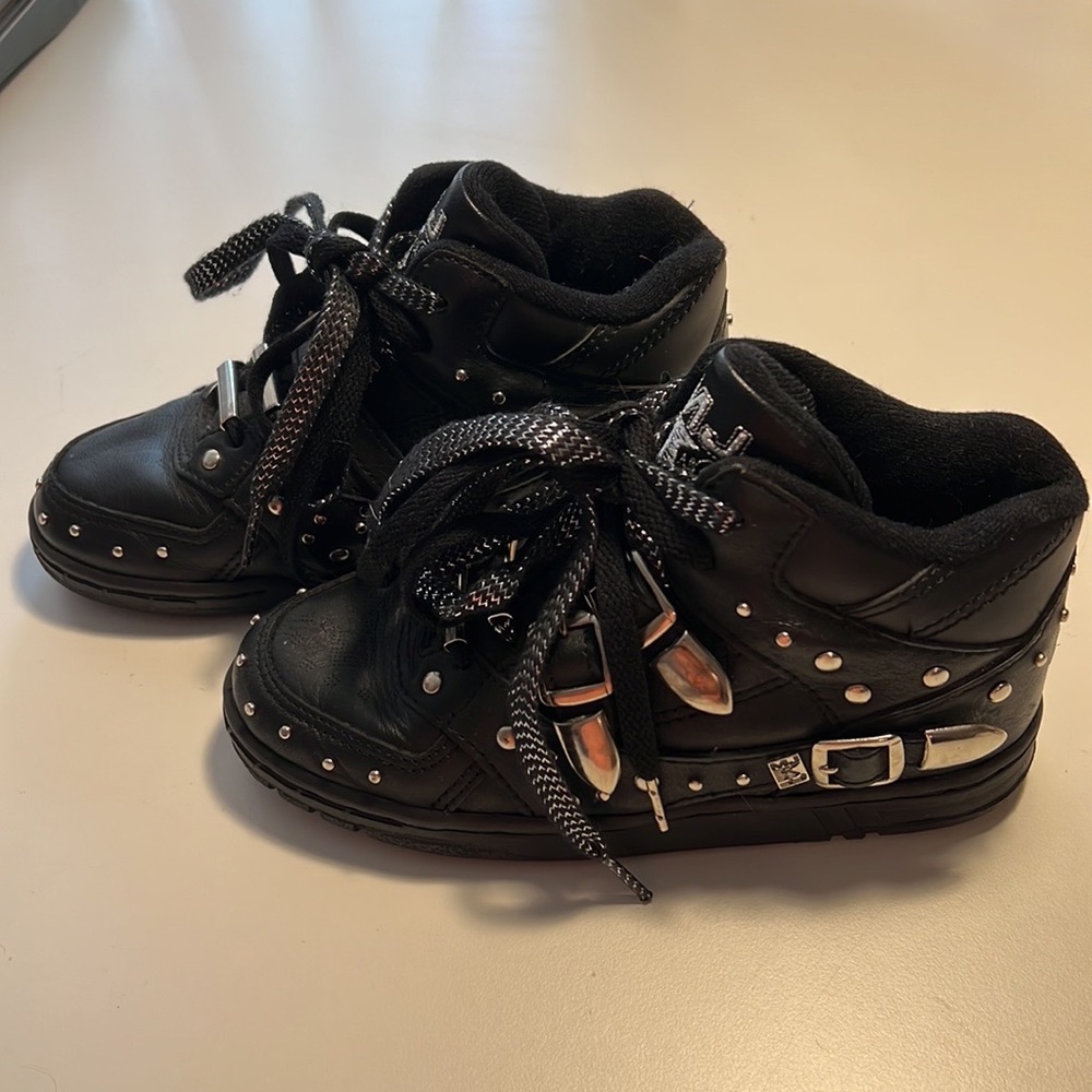 Vintage Michael Jackson Shoes by LA Gear (personal collection)